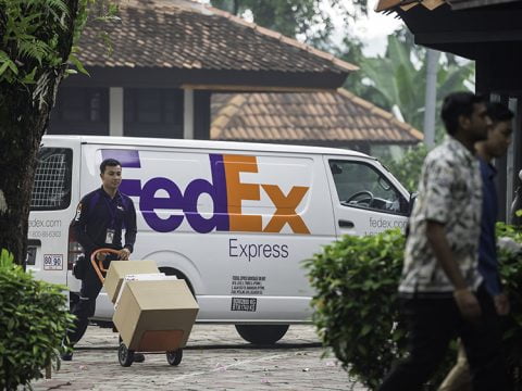 FedEx Drop-off Location
